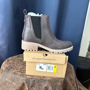 Seven7 Women's Charcoal Ankle Booties